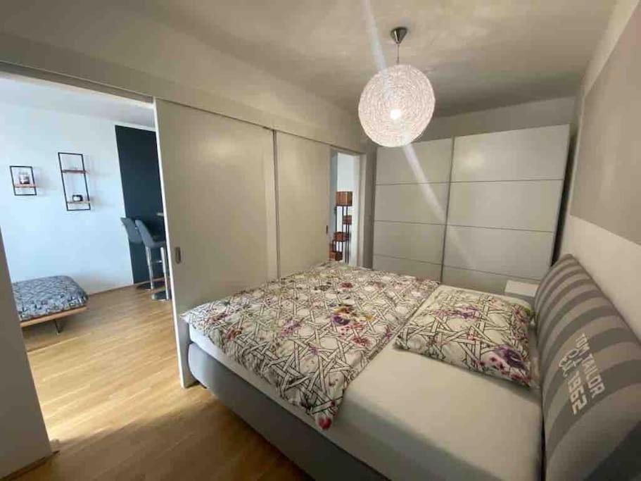 Moderne Wohnung In Der Toplage Inkl. Garage Виена Екстериор снимка